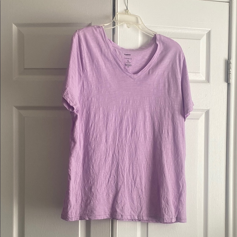 Women’s purple top. Size XL
